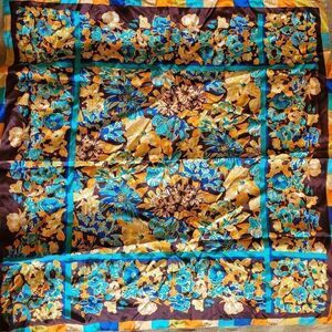 VINTAGE SILK HONEY JAPAN SCARF FLORAL MOTIF